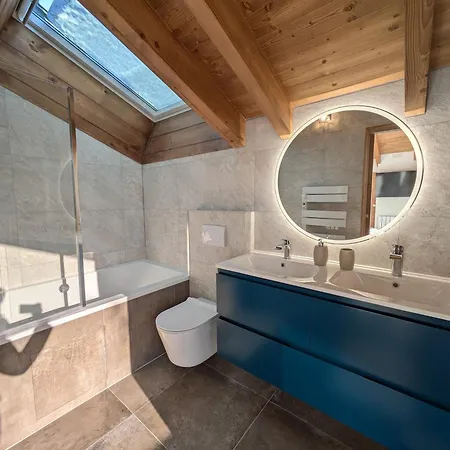 - Moderne 5 Avec Jacuzzi, Cheminee Et Garage - Fr-1-623-367 Σαλέ