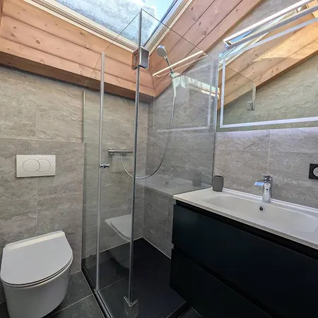 Σαλέ - Moderne 5 Avec Jacuzzi, Cheminee Et Garage - Fr-1-623-367 Les Gets